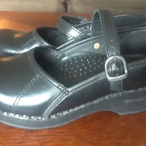 Dansko Mary Jane Clogs size 36